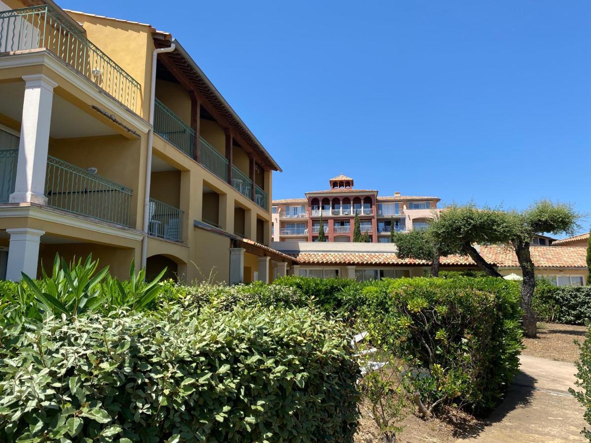 Appart. Vue Mer Avec Piscine - Golfe De St Tropez Les Issambres Zewnętrze zdjęcie