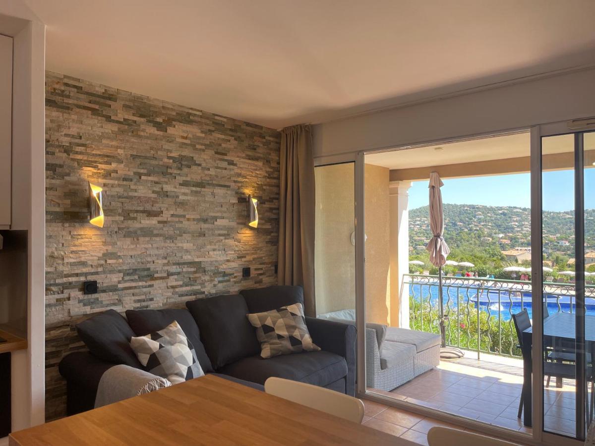 Appart. Vue Mer Avec Piscine - Golfe De St Tropez Les Issambres Zewnętrze zdjęcie